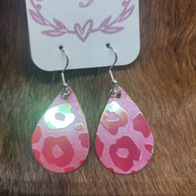 Load image into Gallery viewer, Earring 0036 Pink Lepord